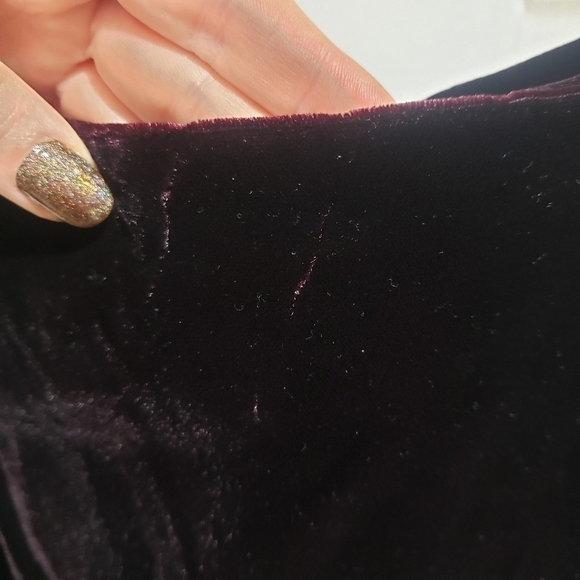 Vintage Cleo Velvet Skirt Burgundy Made in Canada - Picture 4 of 10